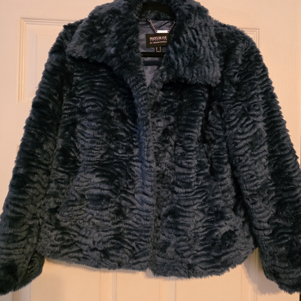 NWOT Dennis Basso Women's Teddy Jacket - Blue.Never Worn